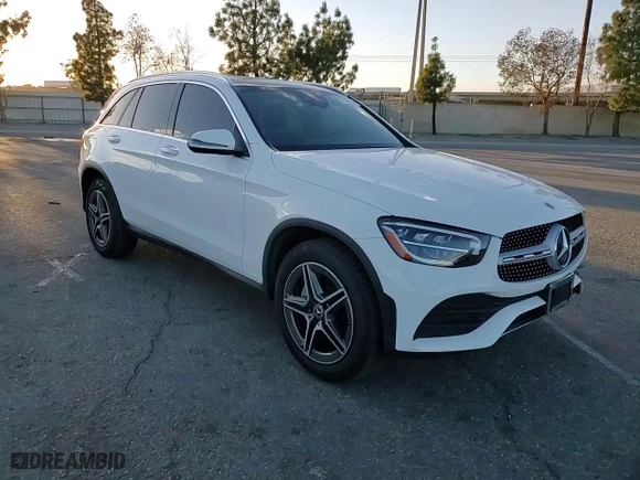2020 Mercedes-Benz GLC with VIN WDC0G8EB9LF751808, listed as a Copart auction lot 87590135 with 47,430 mi miles and Salvage Title. Bid and sale history available at carsss.com. Image 12.