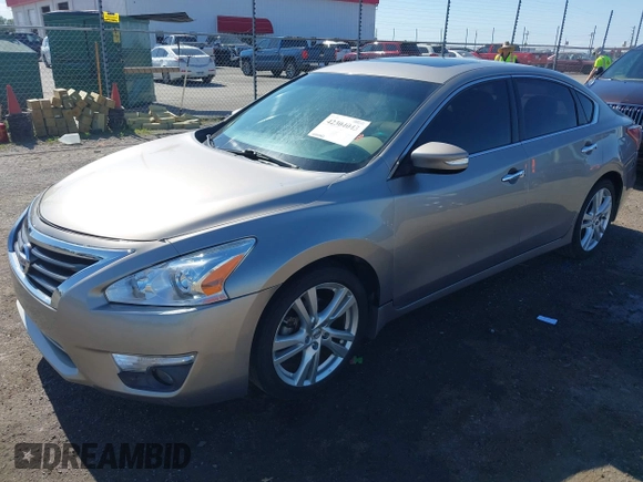 2013 Nissan Altima SL z VIN 1N4BL3AP3DC288653, wystawiony jako IAAI lot #42304043 z przebiegiem 108 640 mil mil oraz . Historia ofert i sprzedaży dostępna na DreamBid. Obrazek 19.