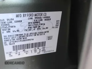 2004 Ford F-350 XL с VIN 1FTSW31P34ED39316, выставлен на аукционе Copart как лот 61981365 с пробегом 212 991 миль миль и Чистый • Clean title. История ставок и продаж доступна на DreamBid. Изображение 10.