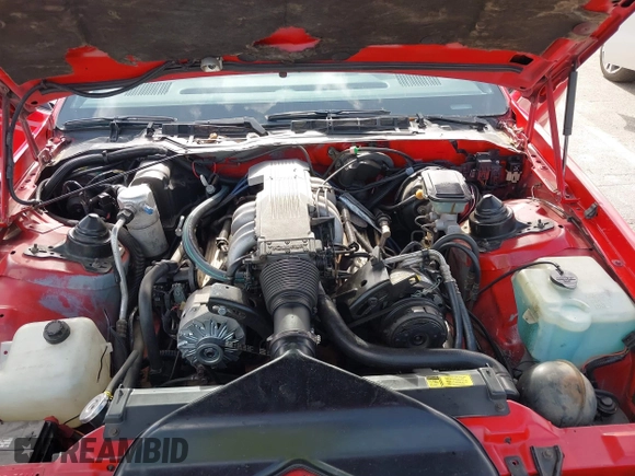 1986 Chevrolet Camaro Z28 Sport z VIN 1G1FP87F3GL117622, wystawiony jako IAAI lot #42837661 z przebiegiem 71 765 mil mil oraz . Historia ofert i sprzedaży dostępna na DreamBid. Obrazek 10.