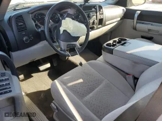 2008 Chevrolet Silverado 1500 LT w/1LT with VIN 2GCEC19C681109935, listed as a Copart auction lot 82852134 with 0 mi miles and Salvage Title. Bid and sale history available at carsss.com. Image 8.