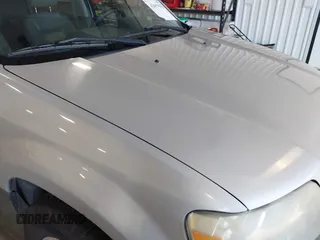 2006 Ford Escape XLT with VIN 1FMCU93126KC12711, listed as a IAAI auction lot 42659618 with 180,611 mi miles and . Bid and sale history available at DreamBid. Image 12.