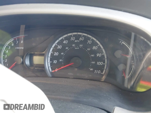2011 Toyota Sienna with VIN 5TDZK3DC0BS075319, listed as a IAAI auction lot 41458855 with 211,583 mi miles. Bid and sale history available at carsss.com. Image 7.