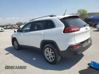 2018 Jeep Cherokee Latitude with VIN 1C4PJLCB6JD587468, listed as a Copart auction lot 52258695 with 136,466 mi miles and Salvage title. Bid and sale history available at DreamBid. Image 2.
