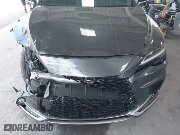 2024 Lexus RX 350 z VIN 2T2BAMCA8RC055389, wystawiony jako IAAI lot #42146492 z przebiegiem 18 002 mil mil oraz . Historia ofert i sprzedaży dostępna na DreamBid. Obrazek 12.