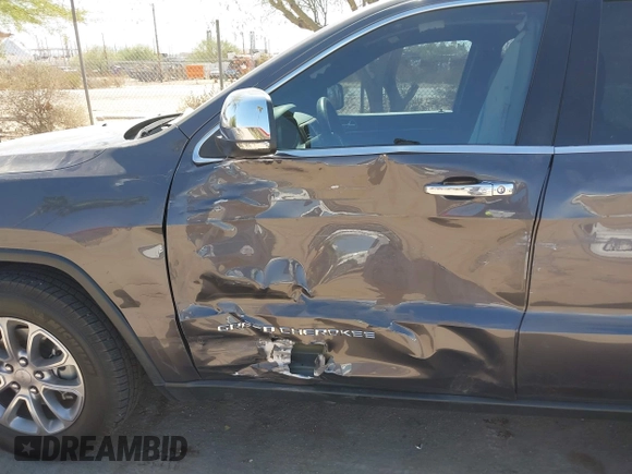 2016 Jeep Grand Cherokee Limited 75th Anniversary with VIN 1C4RJEBG5GC329720, listed as a IAAI auction lot 42344845 with 87,672 mi miles and . Bid and sale history available at DreamBid. Image 6.