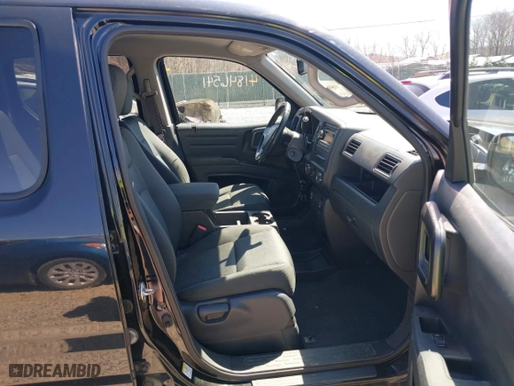 2013 Honda Ridgeline Sport with VIN 5FPYK1F72DB007036, listed as a IAAI auction lot 41846541 with 133,391 mi miles. Bid and sale history available at carsss.com. Image 5.