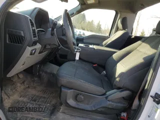 2019 Ford F-150 XL z VIN 1FTMF1C59KKD60498, wystawiony jako Copart lot #48210555 z przebiegiem 67 474 mil mil oraz Szkoda całkowita • Salvage title. Historia ofert i sprzedaży dostępna na DreamBid. Obrazek 7.