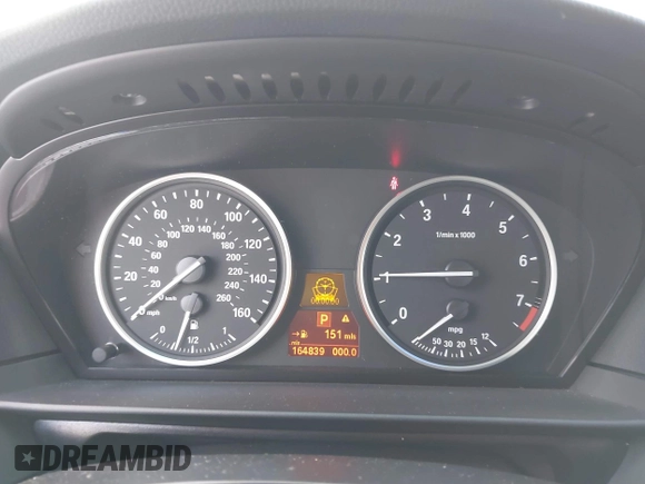2008 BMW 5 Series 528xi with VIN WBANV135X8CZ56114, listed as a IAAI auction lot 41173831 with 164,839 mi miles and . Bid and sale history available at carsss.com. Image 7.