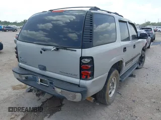 2005 Chevrolet Tahoe LT with VIN 1GNEC13T45J212286, listed as a IAAI auction lot 42704610 with 195,479 mi miles and . Bid and sale history available at DreamBid. Image 4.