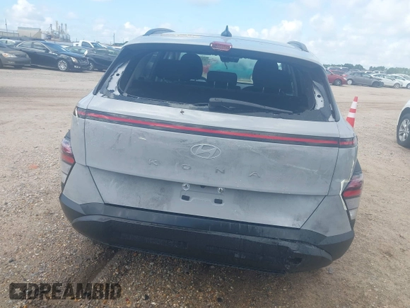 2024 Hyundai Kona SEL с VIN KM8HB3AB3RU168294, выставлен на аукционе IAAI как лот 42461624 с пробегом 15 668 миль миль и . История ставок и продаж доступна на DreamBid. Изображение 16.