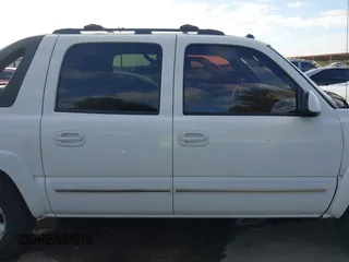 2005 Chevrolet Avalanche LS z VIN 3GNEC12Z45G252651, wystawiony jako IAAI lot #40645577 z przebiegiem 226 059 mil mil oraz . Historia ofert i sprzedaży dostępna na DreamBid. Obrazek 13.
