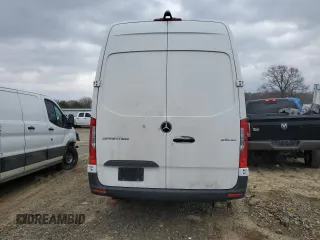 2024 Mercedes-Benz Sprinter with VIN W1Y4KCHY3RT180668, listed as a Copart auction lot 48547265 with 57,569 mi miles and Salvage Title. Bid and sale history available at DreamBid. Image 6.