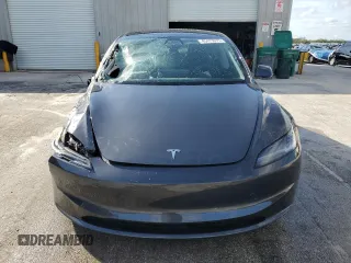 2024 Tesla Model 3 z VIN 5YJ3E1EA7RF726152, wystawiony jako Copart lot #58385925 z przebiegiem 10 892 mil mil oraz Nie do naprawy. Historia ofert i sprzedaży dostępna na DreamBid. Obrazek 5.