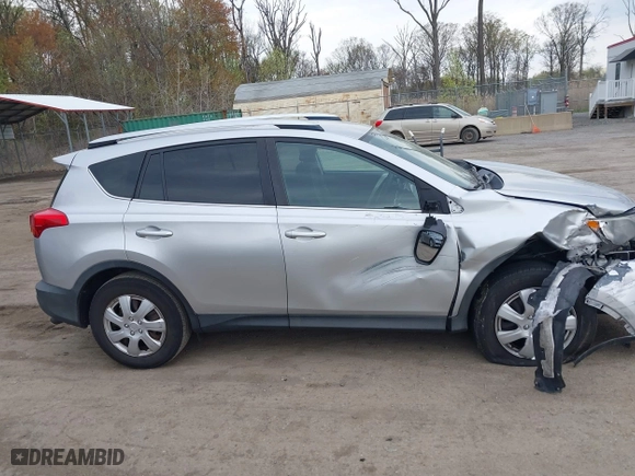 2015 Toyota RAV4 LE with VIN 2T3BFREV0FW407207, listed as a IAAI auction lot 42013048 with 212,301 mi miles. Bid and sale history available at carsss.com. Image 13.