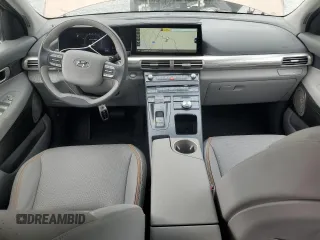 2019 Hyundai NEXO z VIN KM8J74A6XKU002131, wystawiony jako Copart lot #67855134 z przebiegiem 13 690 mil mil oraz Czysty tytuł • Clean title. Historia ofert i sprzedaży dostępna na DreamBid. Obrazek 8.
