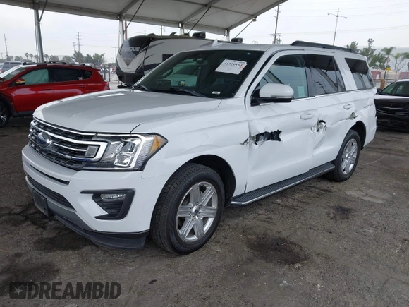 2020 Ford Expedition XLT with VIN 1FMJU1HT7LEA34372, listed as a IAAI auction lot 41720101 with 81,388 mi miles. Bid and sale history available at carsss.com. Image 17.