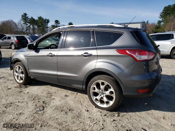 2014 Ford Escape Titanium with VIN 1FMCU9J95EUB52144, listed as a Copart auction lot 51220415 with 38,182 mi miles and Clean Title. Bid and sale history available at carsss.com. Image 2.