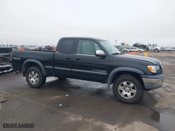 2002 Toyota Tundra SR5 with VIN 5TBBT44152S268836, listed as a IAAI auction lot 41140344 with 340,976 mi miles. Bid and sale history available at carsss.com. Image 13.