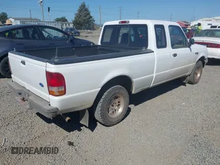 1994 Ford Ranger XL z VIN 1FTCR14A1RPB92769, wystawiony jako IAAI lot #42846572 z przebiegiem 419 343 mil mil oraz . Historia ofert i sprzedaży dostępna na DreamBid. Obrazek 4.
