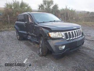 2011 Jeep Grand Cherokee Laredo z VIN 1J4RR4GG2BC737140, wystawiony jako IAAI lot #41217587 z przebiegiem Nie podano mil oraz . Historia ofert i sprzedaży dostępna na DreamBid. Obrazek 1.