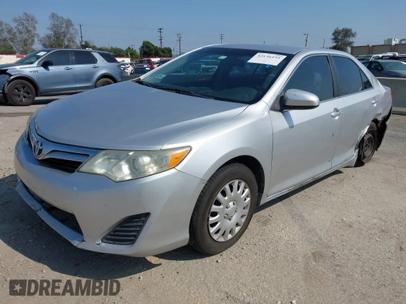 2012 Toyota Camry L z VIN 4T1BF1FKXCU009416, wystawiony jako IAAI lot #42136155 z przebiegiem 222 244 mil mil oraz . Historia ofert i sprzedaży dostępna na DreamBid. Obrazek 17.