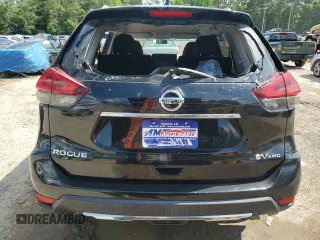 2018 Nissan Rogue SV z VIN 5N1AT2MV3JC716352, wystawiony jako Copart lot #56500795 z przebiegiem 58 160 mil mil oraz Szkoda całkowita • Salvage title. Historia ofert i sprzedaży dostępna na DreamBid. Obrazek 6.