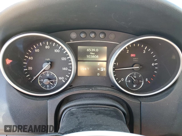 2010 Mercedes-Benz M 350 with VIN 4JGBB2FB1AA597786, listed as a Copart auction lot 80268194 with 103,808 mi miles and Salvage Title. Bid and sale history available at DreamBid. Image 9.