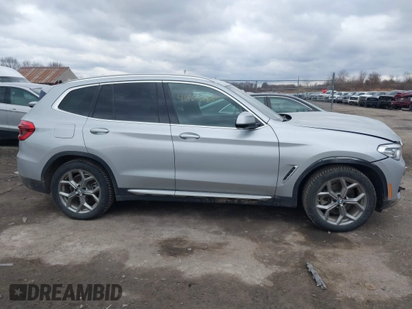 2021 BMW X3 xDrive30i with VIN 5UXTY5C02M9F46381, listed as a IAAI auction lot 41867265 with 32,926 mi miles and . Bid and sale history available at DreamBid. Image 13.