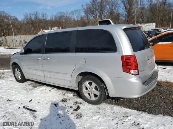 2011 Dodge Grand Caravan Mainstreet with VIN 2D4RN3DG5BR786407, listed as a Copart auction lot 89020835 with 141,888 mi miles and Salvage Title. Bid and sale history available at carsss.com. Image 2.