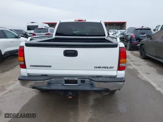 2001 Chevrolet Silverado 1500 LS with VIN 2GCEK19T811301866, listed as a IAAI auction lot 41695144 with 90,481 mi miles. Bid and sale history available at carsss.com. Image 17.