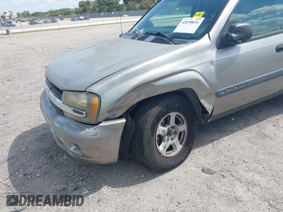 2003 Chevrolet TrailBlazer LS with VIN 1GNDT13SX32367807, listed as a IAAI auction lot 42070031 with 162,966 mi miles and . Bid and sale history available at DreamBid. Image 6.
