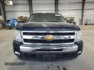 2011 Chevrolet Silverado 1500 LT with VIN 3GCPKSE33BG272919, listed as a Copart auction lot 51227155 with 140,936 mi miles and Salvage Title. Bid and sale history available at DreamBid. Image 5.