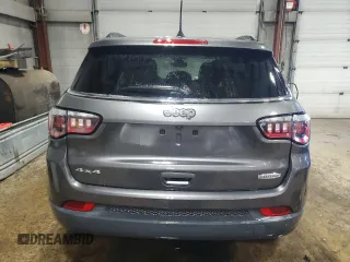 2018 Jeep Compass Latitude with VIN 3C4NJDBB5JT238214, listed as a Copart auction lot 52387725 with 61,325 mi miles and Salvage Title. Bid and sale history available at DreamBid. Image 6.