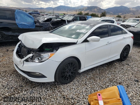 2014 Hyundai Sonata Limited with VIN 5NPEC4AB5EH827118, listed as a Copart auction lot 71737274 with 149,597 mi miles and Salvage Title. Bid and sale history available at DreamBid. Image 1.