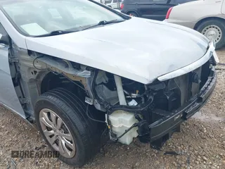 2011 Hyundai Sonata GLS with VIN 5NPEB4AC6BH190215, listed as a IAAI auction lot 41918753 with 91,814 mi miles and . Bid and sale history available at carsss.com. Image 6.
