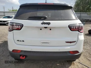 2024 Jeep Compass Trailhawk with VIN 3C4NJDDN5RT579213, listed as a Copart auction lot 50369785 with 5,333 mi miles and Salvage title. Bid and sale history available at DreamBid. Image 6.