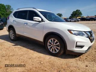 2017 Nissan Rogue SV z VIN KNMAT2MT4HP568539, wystawiony jako Copart lot #60265775 z przebiegiem 140 240 mil mil oraz Szkoda całkowita • Salvage title. Historia ofert i sprzedaży dostępna na DreamBid. Obrazek 4.