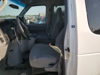 2012 Ford Econoline Passenger XL с VIN 1FBSS3BL4CDB13933, выставлен на аукционе Copart как лот 50081895 с пробегом 127 706 миль миль и Списание • Salvage title. История ставок и продаж доступна на DreamBid. Изображение 10.