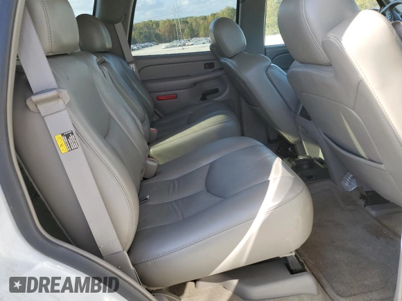 2005 GMC Yukon SLE with VIN 1GKEC13T15J230550, listed as a Copart auction lot 77214624 with 203,095 mi miles and Salvage Title. Bid and sale history available at carsss.com. Image 11.