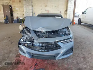 2025 Acura TLX w/A-Spec Package with VIN 19UUB6F53SA000302, listed as a IAAI auction lot 41806125 with 5,000 mi miles and . Bid and sale history available at carsss.com. Image 12.