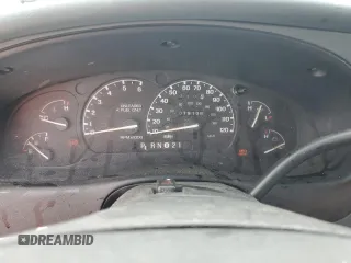 1996 Ford Explorer XLT z VIN 1FMDU32P7TZA15088, wystawiony jako Copart lot #88588765 z przebiegiem 79 106 mil mil oraz Szkoda całkowita • Salvage title. Historia ofert i sprzedaży dostępna na DreamBid. Obrazek 9.