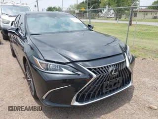 2024 Lexus ES 350 with VIN 58ADZ1B10RU183154, listed as a IAAI auction lot 42361778 with 4,586 mi miles and . Bid and sale history available at DreamBid. Image 1.