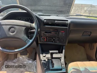 1991 BMW 3 Series с VIN WBAAD2318MED29093, выставлен на аукционе Copart как лот 65037895 с пробегом 139 180 миль миль и Чистый • Clean title. История ставок и продаж доступна на DreamBid. Изображение 9.