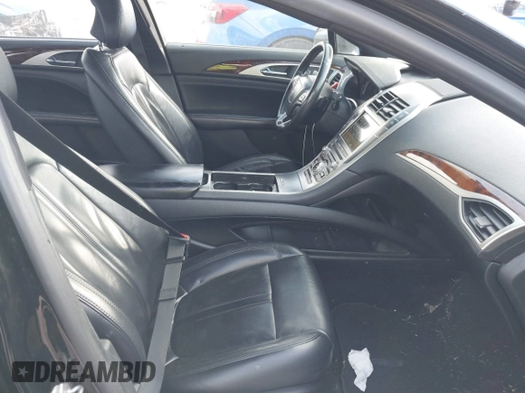 2017 Lincoln MKZ Select with VIN 3LN6L5C96HR649592, listed as a IAAI auction lot 41503933 with 125,779 mi miles. Bid and sale history available at carsss.com. Image 5.
