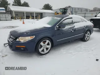 2012 Volkswagen CC Lux with VIN WVWHN7AN3CE521132, listed as a Copart auction lot 43806035 with 152,678 mi miles and Salvage Title. Bid and sale history available at carsss.com. Image 1.