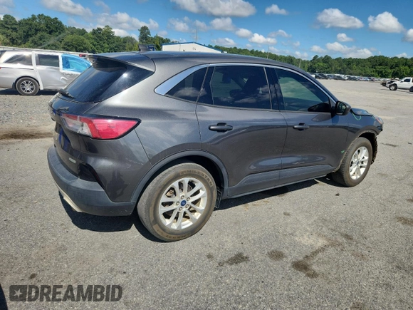 2020 Ford Escape SE z VIN 1FMCU0G6XLUA91749, wystawiony jako Copart lot #62072405 z przebiegiem 87 920 mil mil oraz Szkoda całkowita • Salvage title. Historia ofert i sprzedaży dostępna na DreamBid. Obrazek 3.