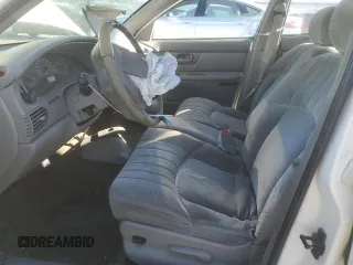 2001 Buick Century Custom with VIN 2G4WS52J011140168, listed as a Copart auction lot 72565904 with 209,260 mi miles and Salvage Title. Bid and sale history available at carsss.com. Image 7.