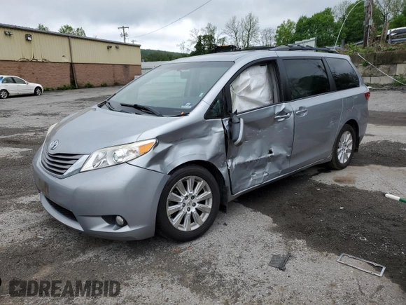 2015 Toyota Sienna Limited with VIN 5TDDK3DC5FS118715, listed as a Copart auction lot 55957215 with 133,500 mi miles and Salvage title. Bid and sale history available at DreamBid. Image 1.