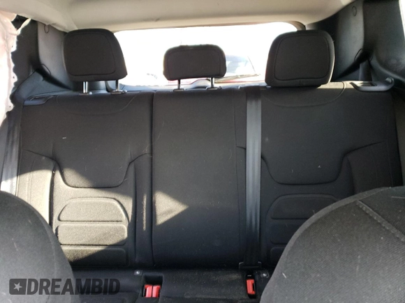 2018 Jeep Renegade Latitude with VIN ZACCJABB2JPJ35522, listed as a Copart auction lot 80332793 with 81,256 mi miles and Salvage title. Bid and sale history available at DreamBid. Image 10.
